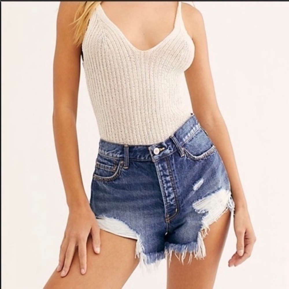 We The Free | High Rise Button Fly Distressed Shorts